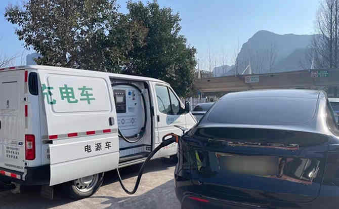 衡东汽车搭电