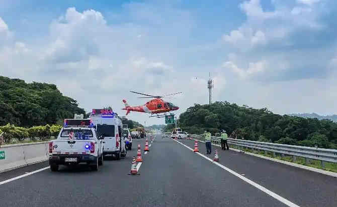 衡东高速公路汽车救援案例
